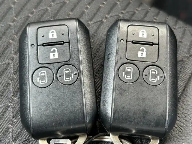 スズキ スペーシア カスタム HYBRID XS 奈良県 2018(平30)年 3.2万km ピュアホワイトP ８インチフルセグナビ（CN-RZ843）　/Ｂｌｕｅｔｏｏｔｈ　/ＣＤ／ＤＶＤ　/純正フロアマット　/ハーフレザーシート　/シートヒーター　/両側パワースライドドア　/純正アルミホイール　/ＬＥＤヘッドライト/スペアキー/ヘッドアップディスプレイ/ETC