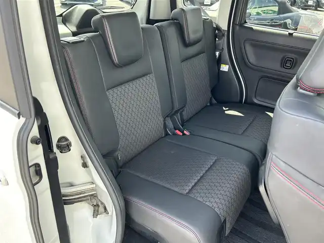スズキ スペーシア カスタム HYBRID XS 奈良県 2018(平30)年 3.2万km ピュアホワイトP ８インチフルセグナビ（CN-RZ843）　/Ｂｌｕｅｔｏｏｔｈ　/ＣＤ／ＤＶＤ　/純正フロアマット　/ハーフレザーシート　/シートヒーター　/両側パワースライドドア　/純正アルミホイール　/ＬＥＤヘッドライト/スペアキー/ヘッドアップディスプレイ/ETC