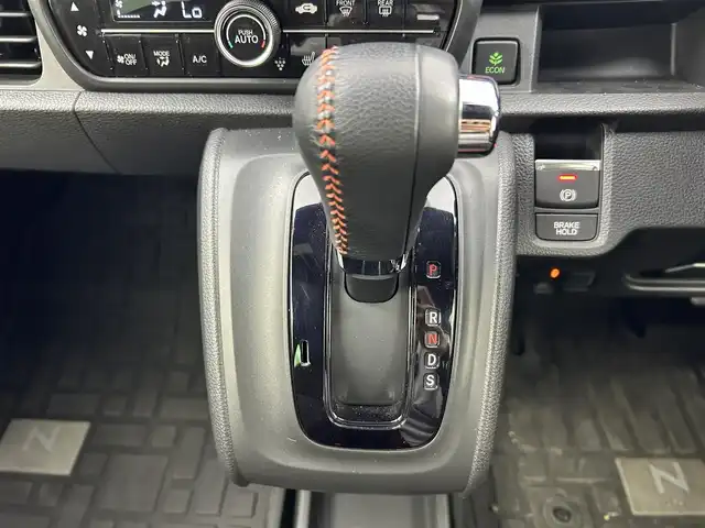 ホンダ Ｎ ＯＮＥ RS 愛知県 2021(令3)年 2万km サンセットオレンジⅡ ホンダセンシング/純正ナビ/（Bluetooth/フルセグTV/CD/DVD/AM/FM）/バックカメラ/ETC/ドラレコ/シートヒーター/パドルシフト/純正フロアマット/純正AW/純正LEDライト/本革巻ステアリングホイール/ステアリングリモコン/オートライト/電子パーキング/オートホールド/電動格納ミラー/ドアバイザー/フルフラット