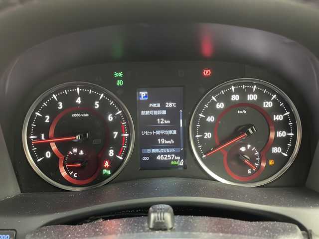 トヨタ ヴェルファイア Z 兵庫県 2018(平30)年 4.7万km ホワイトパールクリスタルシャイン ・純正10インチナビ/CD/DVD/BT/SD/TV/・ツインムーンルーフ/・トヨタセーフティセンス/・レーダークルーズコントロール/・レーントレーシングアシスト/・クリアランスソナー/・パーキングサポートブレーキ/・プリクラッシュセーフティ/・ブラインドスポットモニター/・ロードサインアシスト/・先行車発進告知/・オートマチックハイビーム/・LEDオートライト/・フォグランプ/・両側パワースライドドア/・バックカメラ/・nanoe/・TVキット/・ビルトインETC/・前後ドライブレコーダー/・オットマン/・電動パーキングブレーキ/・ブレーキホールド/・横滑り防止装置/・純正18インチアルミホイール/・純正フロアマット/・レーダー探知機/・ステアリングリモコン/・ドアバイザー/・パワーバックドア/・スマートキー/・スペアキー/・プッシュスタート/・MTモード付AT/・デジタルインナーミラー/・革巻きステアリング/・WAC/・オールオートパワーウィンドウ/・W＋サイドエアバッグ/・カーテンエアバッグ