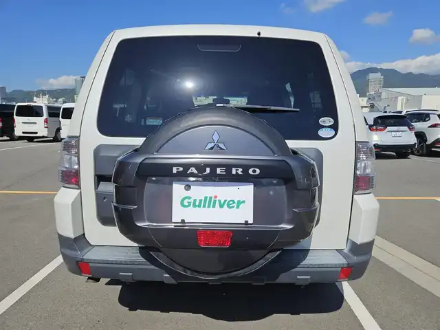三菱 パジェロ ロング GR 岩手県 2008(平20)年 6.9万km ウォームホワイトパール 〇４WD/〇純正ナビ/〇TV/〇バックカメラ/〇純正MMSC/〇SRSエアバッグ/〇オートエアコン/〇ファブリックシート/〇社外17インチアルミホイール/〇フロントフォグランプ/〇リモコンキー/〇禁煙車