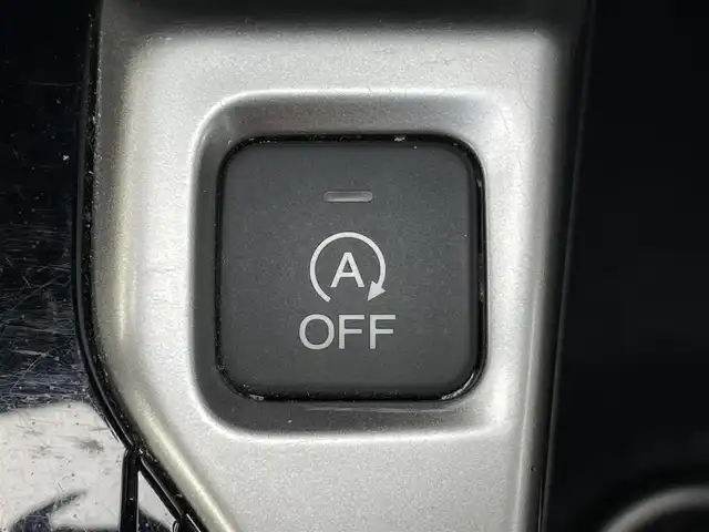 ホンダ フィット 13G Lパッケージ 東京都 2014(平26)年 7.5万km プレミアムホワイトパール 純正ナビ/CD再生/AM／FM/バックモニター/ECONモード/アイドリングストップ/横滑り防止措置/ステアリングスイッチ/ワイパーデアイザー/スマートキー/純正フロアマット/純正LEDヘッドライト