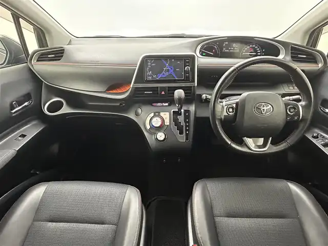 トヨタ シエンタ ハイブリッド G クエロ 熊本県 2017(平29)年 3.3万km ヴィンテージブラウンパールクリスタルシャイン 純正ナビNSZT-W66T（ＣＤ・ＤＶＤ・フルセグ・ＢＴ）/バックカメラ　/純正前方ドライブレコーダー　/ビルトインＥＴＣ　/両側パワースライドドア　/前席シートヒーター　/プリクラッシュブレーキ　/レーンデェパーチャアラート/横滑り防止/純正フロアマット/純正16インチAW/オートライト/オートマチックハイビーム/LEDヘッドライト/スマートキー/プッシュスタート/スペアキー1本/保証書/取扱説明書