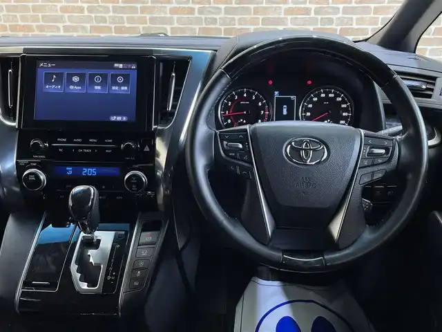 トヨタ アルファード S タイプゴールド 岩手県 2020(令2)年 8.4万km ホワイトパールクリスタルシャイン ワンオーナー/４WD/寒冷地仕様/モデリスタスポイラー/モデリスタ20インチアルミホイール/12インチ後席ディスプレイ/両側パワースライドドア/パワーバックドア/三眼LEDヘッドランプ/トヨタセーフティセンス/プリクラッシュセーフティ/レーダークルーズコントロール/レーントレーシングアシスト/ロードサインアシスト/アダプティブハイビームシステム/クリアランスソナー/パーキングサポートブレーキ/オートブレーキホールド/MTモード付AT/AC100V100Wアクセサリーコンセント/純正ディスプレイオーディオ/AppleCarPlay・AndroidAuto/リヤオートエアコン/オットマン/バックカメラ/ETC/ワイパーデアイサー/フロント・リアフォグランプ/純正アルミホイール積み込みあり