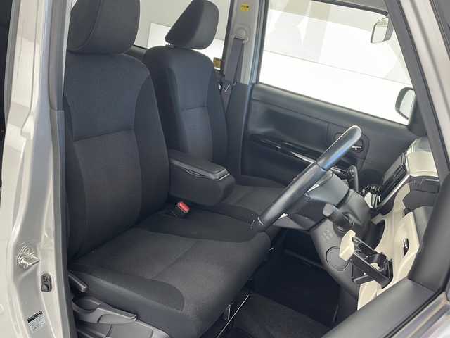 ダイハツ ムーヴ キャンバス X ブラックインテリア リミテッド SAⅢ 沖縄県 2018(平30)年 7.1万km スムースグレーマイカメタリック/ファイアークォーツレッドメタリック 2トーン パナソニックナビ（CN-AS300WD)/（フルセグＴＶ　ＤＶＤ　ＣＤ　Ｂｌｕｅｔｏｏｔｈ）/パノラマモニター/両側パワースライドドア/ＥＴＣ/ステアリングスイッチ/純正フロアマット/スマートキー/プッシュスタート/スマートアシストＩＩＩ/オートライト/オートマチックハイビーム/アイドリングストップ