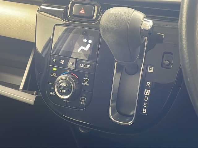 ダイハツ ムーヴ キャンバス X ブラックインテリア リミテッド SAⅢ 沖縄県 2018(平30)年 7.1万km スムースグレーマイカメタリック/ファイアークォーツレッドメタリック 2トーン パナソニックナビ（CN-AS300WD)/（フルセグＴＶ　ＤＶＤ　ＣＤ　Ｂｌｕｅｔｏｏｔｈ）/パノラマモニター/両側パワースライドドア/ＥＴＣ/ステアリングスイッチ/純正フロアマット/スマートキー/プッシュスタート/スマートアシストＩＩＩ/オートライト/オートマチックハイビーム/アイドリングストップ