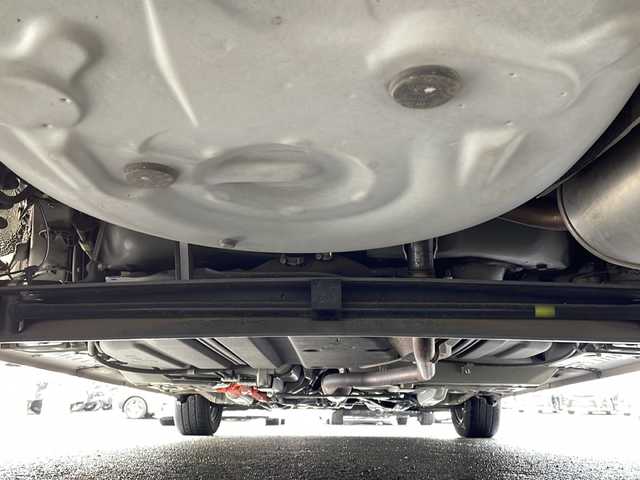 トヨタ シエンタ ハイブリッド ファンベースG 京都府 2018(平30)年 4.8万km ベージュ 純正９インチナビ　フルセグ　Ｂｌｕｅｔｏｏｔｈオーディオ　ＤＶＤ再生　バックカメラ　プリクラッシュセーフティ　クルーズコントロール　両側パワースライド　ビルトインＥＴＣ　ドライブレコーダー　ＬＥＤヘッドライト　クリアランスソナー