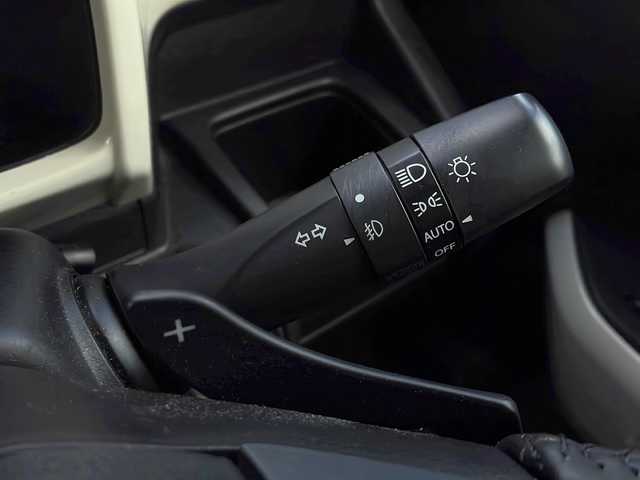 スズキ クロスビー HYBRID MZ 山口県 2019(平31)年 7.1万km ミネラルグレーM ４ＷＤ/衝突被害軽減ブレーキ/クルーズコントロール/純正ナビ/【CN-RZ846:CD/DVD/Bluetooth/MSV】/フルセグTV/全方位カメラ/コーナーセンサー/ステアリングスイッチ/革巻きステアリング/パドルシフト/ETC/ドライブレコーダー/前席シートヒーター/ＬＥＤヘッドランプ/フォグランプ/オートライト/純正フロアマット/スペアキー/保証書/取扱説明書