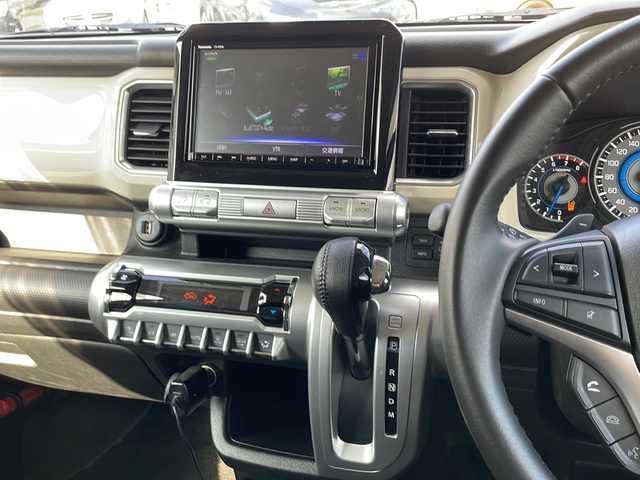 スズキ クロスビー HYBRID MZ 山口県 2019(平31)年 7.1万km ミネラルグレーM ４ＷＤ/衝突被害軽減ブレーキ/クルーズコントロール/純正ナビ/【CN-RZ846:CD/DVD/Bluetooth/MSV】/フルセグTV/全方位カメラ/コーナーセンサー/ステアリングスイッチ/革巻きステアリング/パドルシフト/ETC/ドライブレコーダー/前席シートヒーター/ＬＥＤヘッドランプ/フォグランプ/オートライト/純正フロアマット/スペアキー/保証書/取扱説明書