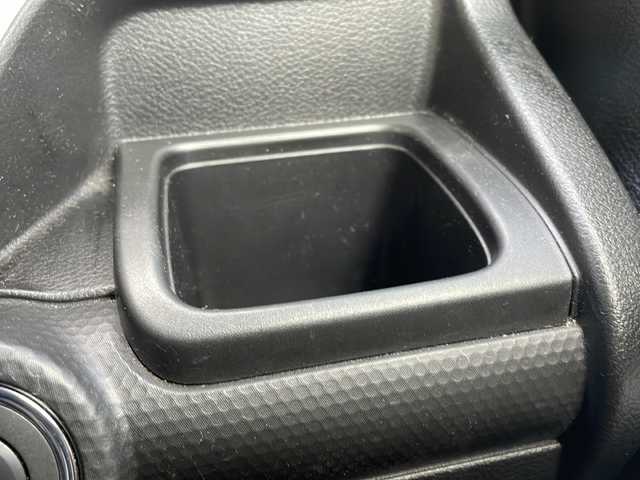 スズキ クロスビー HYBRID MZ 山口県 2019(平31)年 7.1万km ミネラルグレーM ４ＷＤ/衝突被害軽減ブレーキ/クルーズコントロール/純正ナビ/【CN-RZ846:CD/DVD/Bluetooth/MSV】/フルセグTV/全方位カメラ/コーナーセンサー/ステアリングスイッチ/革巻きステアリング/パドルシフト/ETC/ドライブレコーダー/前席シートヒーター/ＬＥＤヘッドランプ/フォグランプ/オートライト/純正フロアマット/スペアキー/保証書/取扱説明書