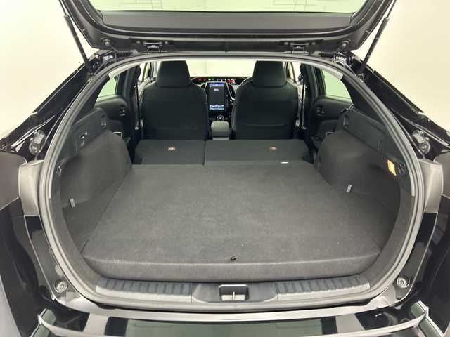 トヨタ プリウス ＰＨＶ A ナビパッケージ 福島県 2020(令2)年 3.2万km アティチュードブラックマイカ ／禁煙車/／純正１１．６型ナビ/／パノラミックビューモニター/／衝突軽減ブレーキ/／ブラインドスポットモニター/／ヘッドアップディスプレイ/／パーキングアシスト/／レーダクルーズコントロール/／１００V電源/／ＥＴＣ2.0/／フルセグTV/／前席シートヒーター/／運転席パワーシート/／クリアランスソナー/／車線逸脱警報/／Bluetooth/／スマートキー/／スペアキーあり