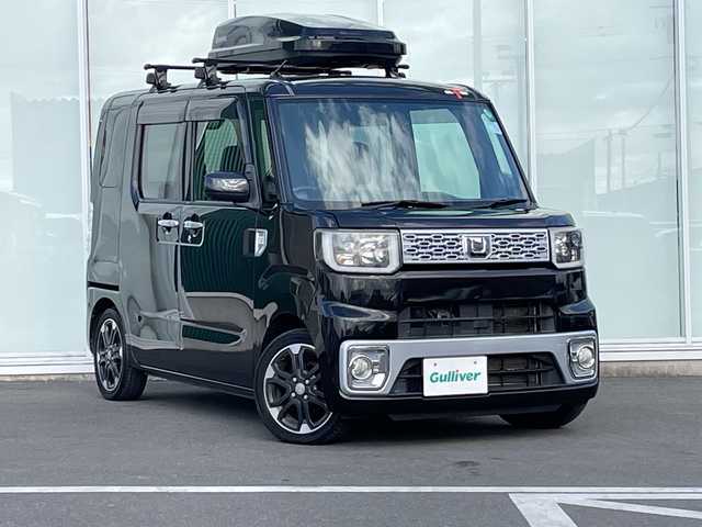 ダイハツ ウェイク G 神奈川県 2015(平27)年 6.7万km ブラックマイカメタリック ・８インチナビ　/・バックカメラ　/・ＬＥＤヘッドライト　/・両側パワースライドドア　/・Ｂｌｕｅｔｏｏｔｈ　/・ＤＶＤ　ＣＤ　/・フルセグＴＶ　/・ＥＴＣ　/・リアサンシェード　/・スマートキー　/・プッシュスタート　/・フォグランプ/・サイドバイザー/・ルーフキャリア/・ルーフキャリアボックス