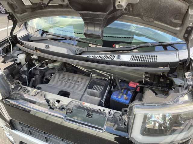 ダイハツ ウェイク G 神奈川県 2015(平27)年 6.7万km ブラックマイカメタリック ・８インチナビ　/・バックカメラ　/・ＬＥＤヘッドライト　/・両側パワースライドドア　/・Ｂｌｕｅｔｏｏｔｈ　/・ＤＶＤ　ＣＤ　/・フルセグＴＶ　/・ＥＴＣ　/・リアサンシェード　/・スマートキー　/・プッシュスタート　/・フォグランプ/・サイドバイザー/・ルーフキャリア/・ルーフキャリアボックス