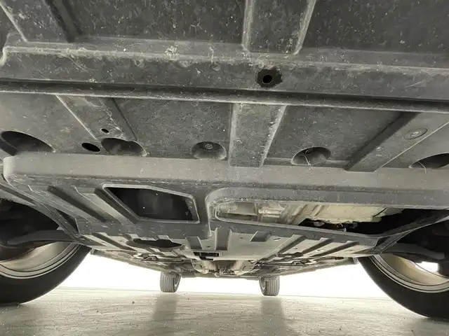 日産 キックス X ツートーンインテリアED 福島県 2021(令3)年 3.9万km プレミアムホライズンオレンジ/ピュアブラック 2トーン 安全装備/・衝突軽減ブレーキ/・プロパイロット/・踏み間違い衝突防止アシスト/・前方衝突予測警報/・車線逸脱防止支援システム/・車線逸脱警報/・ふらつき警報/ワンオーナー/純正9インチSDナビ/型式：MM320D-2/・アラウンドビューモニター /・フルセグTV /・ETC/・前方ドライブレコーダー/・Bluetooth/・CD/DVD/・FM/AM/・ステアリングスイッチ/デジタルインナーミラー/電子パーキング/ブレーキホールド/LEDヘッドライト/・フォグランプ/・オートライト/・オートマチックハイビーム/レザーシート/・前席シートヒーター/・革ステアリング/・ステアリングヒーター/純正ホイール/純正フロアマット/純正ドアバイザー/ウィンカーミラー/オートミラー/アイドリングストップ/ルーフレール/クリアランスソナー前後/プッシュスタート/・スマートキー/・スペアキー