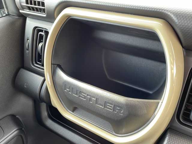 スズキ ハスラー HYBRID G 岩手県 2024(令6)年 0.5万km クールカーキパールメタリック/ソフトベージュメタリック スズキセーフティサポート/社外SDナビ/AM/FM/Bluetooth/フルセグTV/社外オーディオ/バックカメラ/ETC/レーダークルーズコントロール/衝突被害軽減ブレーキ/レーンキープアシスト/横滑り防止装置/アイドリングストップ/シートヒーター/オートライト/LEDヘッドライト/スマートキー/プッシュスタート/電動格納ミラー/社外フロアマット