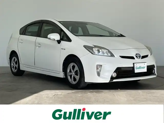 トヨタ プリウス G 大分県 2013(平25)年 7.4万km ホワイトパールクリスタルシャイン 純正SDナビ（NSZT-W62G）/　BT/CD/DVD/フルセグ/バックカメラ/パワーシート（D席）/ビルトインETC/クルーズコントロール/スペアキー/スマートキー/プッシュスタート/オートライト/カーテンエアバック/ステアリングスイッチ/純正フロアマット