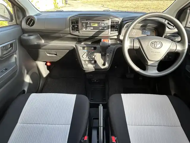 トヨタ ピクシスエポック L SAⅢ 長崎県 2022(令4)年 1.7万km ブライトシルバーM 衝突軽減システム/レーンアシスト/純正CD/AUX/オートライト/オートハイビーム/アイドリングストップ/ETC/前後ソナー/リモコンキー