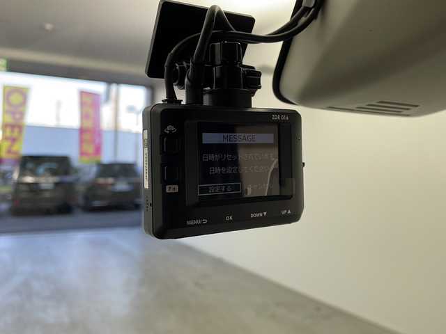 ダイハツ タント X SAⅡ 大阪府 2016(平28)年 6.3万km パールホワイトⅢ 純正SDナビ/【BT/フルセグTV/DVD]/バックカメラ/ETC/ドライブレコーダー/両側パワースライドドア/衝突被害軽減システム/オートライト/ハロゲンライト/後席サンシェード/純正フロアマット/ドアバイザー/スペアキー