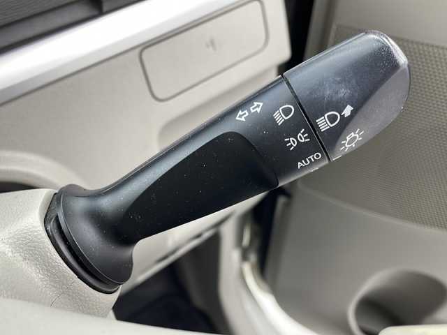 ダイハツ タント X SAⅡ 大阪府 2016(平28)年 6.3万km パールホワイトⅢ 純正SDナビ/【BT/フルセグTV/DVD]/バックカメラ/ETC/ドライブレコーダー/両側パワースライドドア/衝突被害軽減システム/オートライト/ハロゲンライト/後席サンシェード/純正フロアマット/ドアバイザー/スペアキー