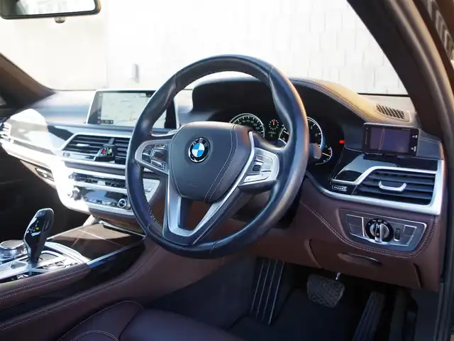 ＢＭＷ ７４０ｉ