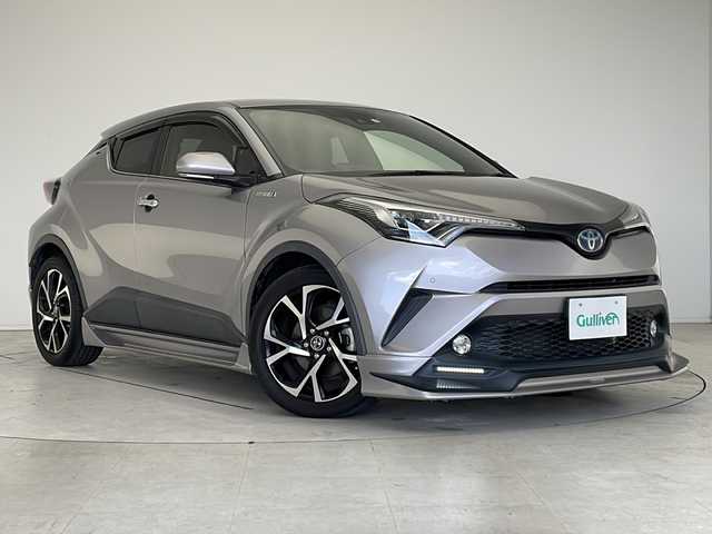 トヨタ Ｃ－ＨＲ G 愛知県 2017(平29)年 4.8万km メタルストリームM 衝突軽減システム/純正9型ナビ/レーダークルーズコントロール/シートヒーター/フルセグ/ＣＤ/Bluetooth/バックカメラ/コーナーセンサー/純正アルミホイール/ETC2.0/ブラインドスポットモニター/LEDヘッドライト/ドライブレコーダー/ステアリングスイッチ/スマートキー/プッシュスタート