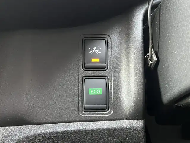 日産 セレナ ハイウェイスターVセレクションⅡ 高知県 2019(令1)年 6.1万km ダイヤモンドブラック 純正メモリナビ/フルセグ/全方位カメラ/バックカメラ/エマージェンシーブレーキ/前後ソナー/クルーズコントロール/ETC/LEDヘッドライト/取扱説明書/保証書/スペアキー/両側パワースライドドア/アイドリングストップ/純正フロアマット/純正16インチアルミホイール/ウォークスルー/パーキングアシスト