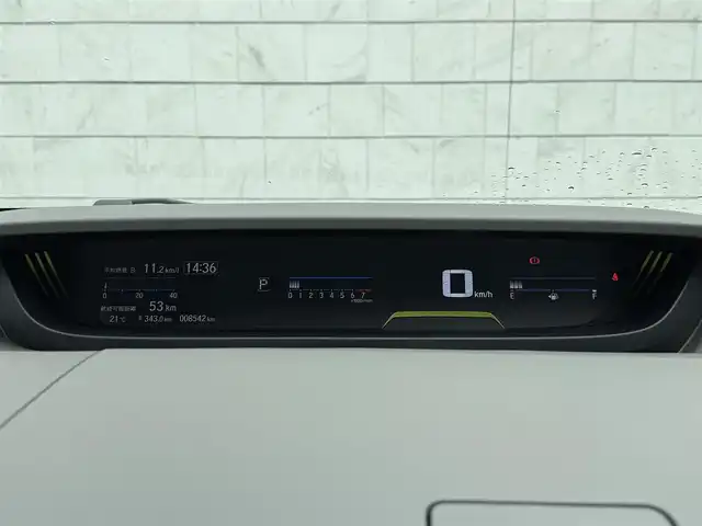 ホンダ フリード G ホンダセンシング 福岡県 2022(令4)年 0.9万km プラチナホワイトパール 純正9型SDナビ(フルセグTV/CD/DVD/BT)バックモニターホンダセンシングレーダークルコン両側パワスラドラレコETCシートヒーターUSBポート純正LEDヘッドライト純正フロアマットスマートキープッシュスタート