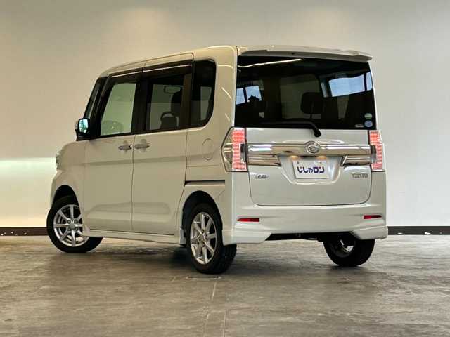 ダイハツ タント カスタム X SA 静岡県 2014(平26)年 8.7万km パールホワイトⅢ (株)IDOMが運営する【じしゃロン浜松店】の自社ローン専用車両になりますこちらは現金またはオートローンご利用時の価格です。自社ローンご希望の方は別途その旨お申付け下さい/純正ナビ（NSZP-W64D）/片側パワースライドドア/スマートキー/純正14inAW/ドアバイザー/フォグランプ/電動格納ミラー
