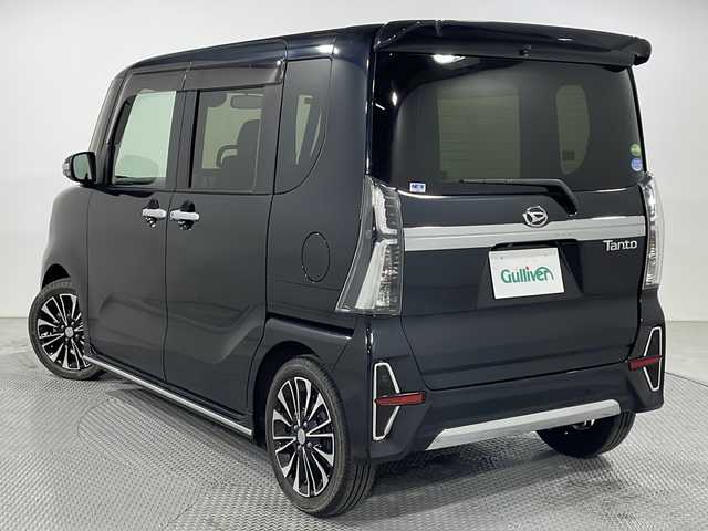 ダイハツ タント カスタム RS 広島県 2019(令1)年 2.6万km パールブラック 純正9型ナビ/両側パワースライドドア/シートヒーター/バックカメラ/スマートアシスト/・衝突回避支援ブレーキ/・車線逸脱警報/・車線逸脱抑制/・オートハイビーム/・アダプティブクルーズコントロール/・誤発進抑制機能/LEDヘッドランプ/純正15インチAW/ビルトインETC/ドライブレコーダー