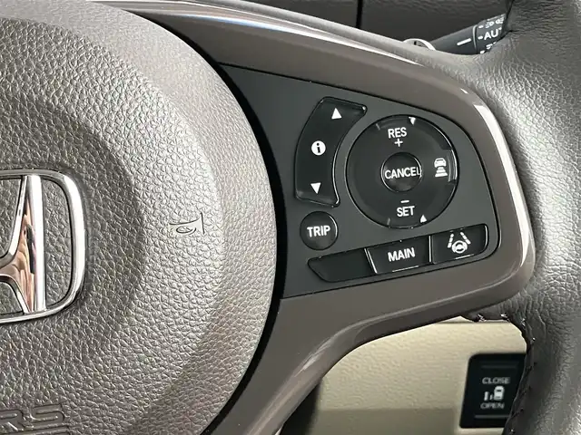 ホンダ Ｎ ＢＯＸ G L ターボ ホンダセンシング 山口県 2019(令1)年 0.6万km プラチナホワイトパール ワンオーナー/メモリーナビ・フルセグTV/バックカメラ/スマートキー/LEDオートライト/両側パワースライドドア/前後ドライブレコーダー/ビルトインETC/純正フロアマット