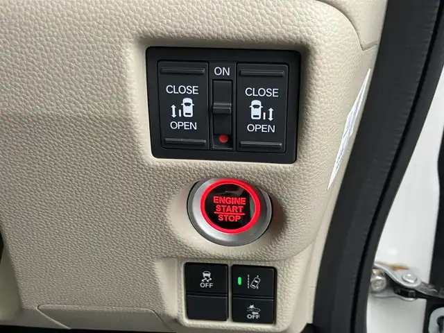 ホンダ Ｎ ＢＯＸ G L ターボ ホンダセンシング 山口県 2019(令1)年 0.6万km プラチナホワイトパール ワンオーナー/メモリーナビ・フルセグTV/バックカメラ/スマートキー/LEDオートライト/両側パワースライドドア/前後ドライブレコーダー/ビルトインETC/純正フロアマット