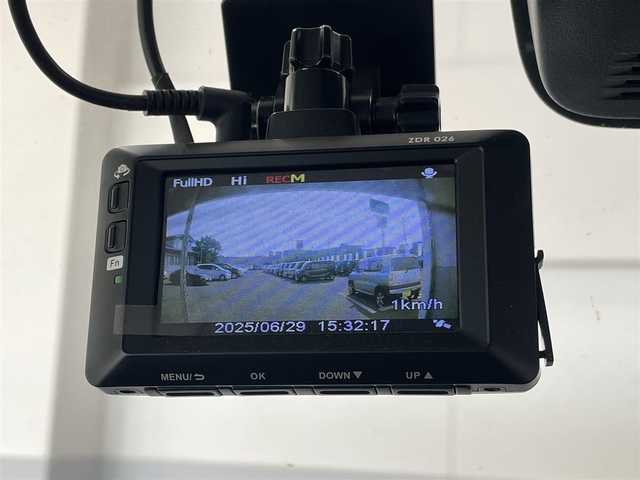 スズキ スペーシア ギア HYBRID XZターボ 道央・札幌 2019(平31)年 10.7万km フェニックスレッドパール/ガンメタリック2トーンルーフ (株)IDOMが運営する【じしゃロン札幌店】の自社ローン専用車両になりますこちらは現金またはオートローンご利用価格です。自社ローンご希望の方は別途その旨お申し付けください。/スズキセーフティサポート/・衝突被害軽減ブレーキ/・車線逸脱警報機能/社外オーディオ/CD/Bluetooth/USB/コーナーセンサー/両側パワースライドドア /シートヒーター/スマートキー2本/ETC