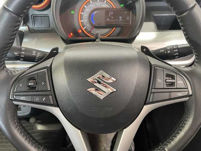 スズキ スペーシア ギア HYBRID XZターボ 道央・札幌 2019(平31)年 10.7万km フェニックスレッドパール/ガンメタリック2トーンルーフ (株)IDOMが運営する【じしゃロン札幌店】の自社ローン専用車両になりますこちらは現金またはオートローンご利用価格です。自社ローンご希望の方は別途その旨お申し付けください。/スズキセーフティサポート/・衝突被害軽減ブレーキ/・車線逸脱警報機能/社外オーディオ/CD/Bluetooth/USB/コーナーセンサー/両側パワースライドドア /シートヒーター/スマートキー2本/ETC