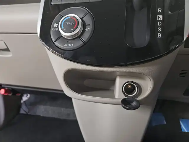 ダイハツ タント X LTD SA Ⅲ 福岡県 2018(平30)年 2.9万km ブラックマイカメタリック カロッツェリアナビ/　(Bluetooth/CD/DVD)/フルセグTV/パワースライドドア(両側)/パノラマモニター/ビルトインETC/ドライブレコーダー/コーナーセンサー/スマートアシスト3/・衝突回避支援ブレーキ機能/・衝突警報機能(対車両・歩行者)/・車線逸脱警報機能/・誤発進抑制制御機能/・先行車発進お知らせ機能/・オートハイビーム/LEDヘッドランプ/オートライト/オートエアコン/ステアリングスイッチ/撥水加工ファブリックシート/運転席シートヒーター/キーフリーシステム/プッシュボタンスタート/イモビライザー/禁煙車
