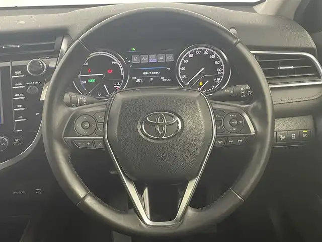 トヨタ カムリ G レザーパッケージ 大分県 2017(平29)年 8.8万km プラチナホワイトパールマイカ 純正メーカーナビ/(CD/DVD/BT/フルセグTV)/バックカメラ/サンルーフ /レザーシート /パワーシート/シートヒーター /スマートキー/プッシュスタート/ETC/電格ミラー/ウィンカーミラー/オートライト/フォグランプ/LEDヘッドライト/レーダークルーズコントロール/ステアリングスイッチ/ヘッドアップディスプレイ