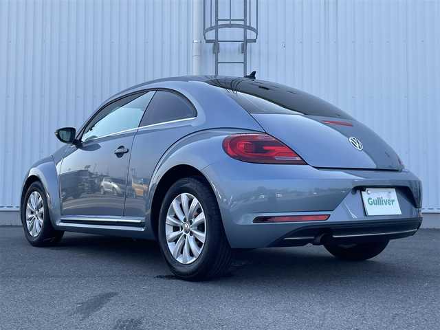 フォルクスワーゲン ザ・ビートル デザイン 愛媛県 2017(平29)年 3.7万km ライトブルー 純正ナビ/Bluetooth/DVD/フルセグTV/Bカメラ/クルコン/オートライト/純正フロアマット/ABS/MTモード付AT/スマートキー/プッシュスタート/保証書/取扱説明書/記録簿/パワーステアリング/パワーウィンドウ/Wエアバック