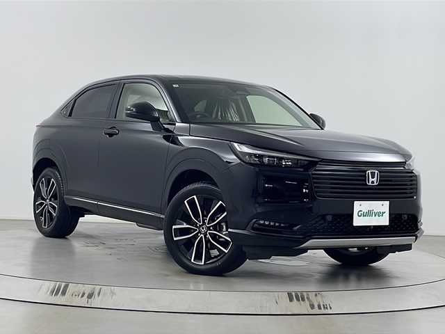 ホンダ ヴェゼル ハイブリッド e:HEV Z 埼玉県 2025(令7)年 0.1千km クリスタルブラックパール 登録済未使用車　/純正ナビ　/バックカメラ　/フルセグＴＶ　/パワーバックドア　/置くだけ充電　/ＢＳＭ　/ＥＴＣ２．０　/Ａｐｐｌｅｃａｒｐｌａｙ　/Ａｎｄｒｏｉｄａｕｔｏ　/ホンダセンシング　/前後コーナーセンサー