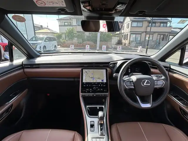 レクサス ＬＢＸ リラックス 宮城県 2024(令6)年 1.1万km ソニッククロム 登録時走行距離10422km/純正ナビ/AM・FM・フルセグTV・Miracast・HDDナビ/全周囲カメラ/衝突軽減システム/クルーズコントロール/コーナーセンサー/パワーシート/シートヒーター/プッシュスタート/純正LEDライト/ETC2.0/ブラインドスポットモニター/純正アルミホイール/純正フロアマット/本革シート/ドライブレコーダー（前後）/電動リアゲート
