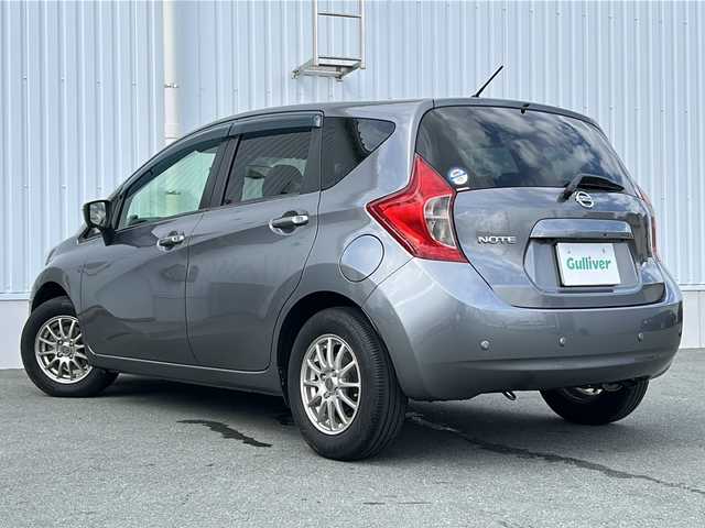 日産 ノート XVセレ +セーフ 三重県 2016(平28)年 9.4万km ダークメタルグレー 純正ナビ　/全周囲カメラ　/ＥＴＣ　/前方ドライブレコーダー　/コーナーセンサー/スペアキー　/レーンキープアシスト　/衝突軽減ブレーキ　/ＬＥＤヘッドライト　/オートライト　/ＵＳＢ給電　/純正フロアマット　/電動格納ミラー　/禁煙車