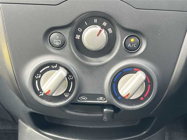 日産 ノート XVセレ +セーフ 三重県 2016(平28)年 9.4万km ダークメタルグレー 純正ナビ　/全周囲カメラ　/ＥＴＣ　/前方ドライブレコーダー　/コーナーセンサー/スペアキー　/レーンキープアシスト　/衝突軽減ブレーキ　/ＬＥＤヘッドライト　/オートライト　/ＵＳＢ給電　/純正フロアマット　/電動格納ミラー　/禁煙車