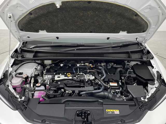 トヨタ プリウス Z 愛知県 2023(令5)年 1.6万km プラチナホワイトパールマイカ ・純正12.3インチディスプレイ/ナビ/フルセグTV/Apple Carplay/・パノラミックビューモニター/・アドバンスドパーク/・パワーシート/・ブラインドスポットモニター/・レザー調シート/・シートベンチレーション/ヒーター/・ハンドルヒーター/・パワーバックドア/・デジタルインナーミラー/・ETC２．０/・AC100V/1500W(2列目・荷室)/・ワイヤレス充電/・トヨタセーフティーセンス/プリクラッシュセーフティ/レーントレーシングアシスト/レーンディパーチャーアラート/レーダークルーズコントロール（全車速追従機能付）/アダプティブハイビームシステム／オートマチックハイビーム/ロードサインアシスト/ドライバー異常時対応システム/プロアクティブドライビングアシスト/発進遅れ告知機能/緊急時操舵支援（アクティブ操舵機能付）/フロントクロストラフィックアラート/レーンチェンジアシスト