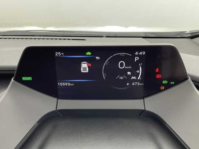 トヨタ プリウス Z 愛知県 2023(令5)年 1.6万km プラチナホワイトパールマイカ ・純正12.3インチディスプレイ/ナビ/フルセグTV/Apple Carplay/・パノラミックビューモニター/・アドバンスドパーク/・パワーシート/・ブラインドスポットモニター/・レザー調シート/・シートベンチレーション/ヒーター/・ハンドルヒーター/・パワーバックドア/・デジタルインナーミラー/・ETC２．０/・AC100V/1500W(2列目・荷室)/・ワイヤレス充電/・トヨタセーフティーセンス/プリクラッシュセーフティ/レーントレーシングアシスト/レーンディパーチャーアラート/レーダークルーズコントロール（全車速追従機能付）/アダプティブハイビームシステム／オートマチックハイビーム/ロードサインアシスト/ドライバー異常時対応システム/プロアクティブドライビングアシスト/発進遅れ告知機能/緊急時操舵支援（アクティブ操舵機能付）/フロントクロストラフィックアラート/レーンチェンジアシスト