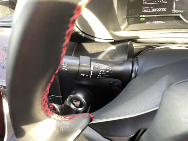 トヨタ ＧＲ８６ RZ 愛知県 2023(令5)年 5万km 赤 FUJITSUBOマフラー付き/・純正Tコネクト9インチメモリーナビ/・フルセグテレビ/・CD/DVD再生機能/・Bluetooth/USB/HDMI接続機能/・ウルトラスウェード×本革スポーツシート/・シートヒーター（運転席・助手席）/・純正18インチアルミホイール/・純正LEDヘッドライト/・オートライト/・FUJITSUBOマフラー/・トルセンLSD/・クルーズコントロール/・スマートキー/・MAX機能付きデュアルオートエアコン