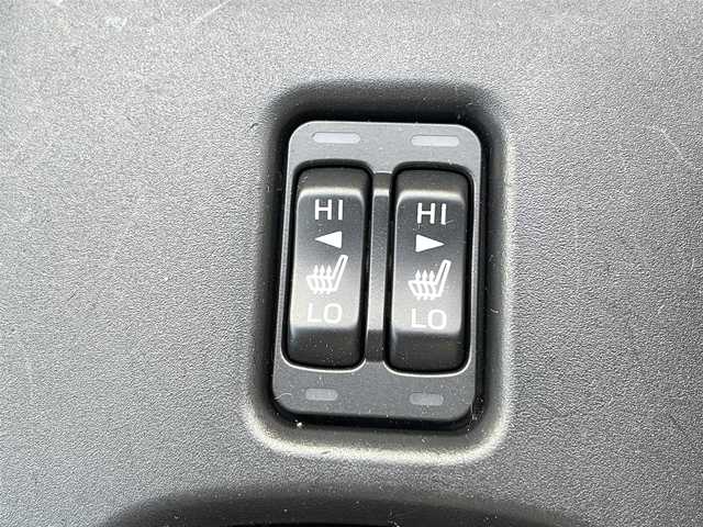 トヨタ ＧＲ８６ RZ 愛知県 2023(令5)年 5万km 赤 FUJITSUBOマフラー付き/・純正Tコネクト9インチメモリーナビ/・フルセグテレビ/・CD/DVD再生機能/・Bluetooth/USB/HDMI接続機能/・ウルトラスウェード×本革スポーツシート/・シートヒーター（運転席・助手席）/・純正18インチアルミホイール/・純正LEDヘッドライト/・オートライト/・FUJITSUBOマフラー/・トルセンLSD/・クルーズコントロール/・スマートキー/・MAX機能付きデュアルオートエアコン