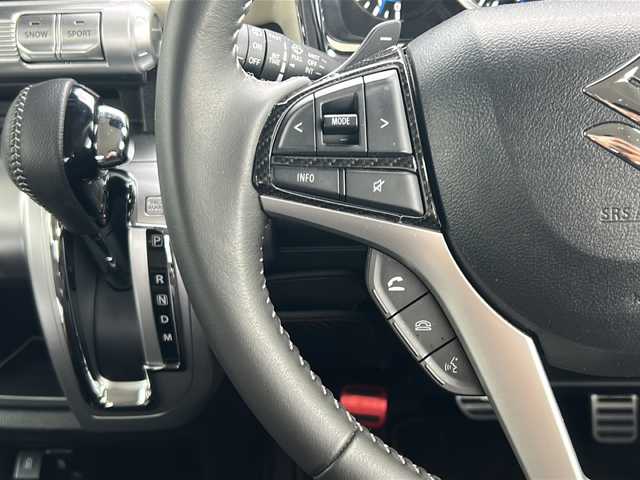 スズキ クロスビー HYBRID MZ 山形県 2024(令6)年 0.3万km キャラバンアイボリーパールメタリック/ホワイト 2トーンルーフ ワンオーナー/4WD/デュアルカメラブレーキサポート/レーダークルーズコントロール/コナーセンサー/全方位カメラ/社外SDナビ/（Bluetooth/CD/DVD/フルセグ)/ハーフレザーシート/LEDオートライト/オートマチックハイビーム/フォグランプ/前後ドライブレコーダー/デジタルインナーミラー/ステアリングスイッチ/パドルシフト/メーカーオプション多数/社外マフラー/純正AW/純正フロアマット/電動格納ミラー/スマートキー×2/ドアバイザー