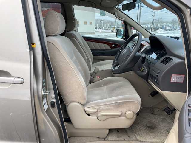 トヨタ アルファード Ｖ AX Lエディション 道央・札幌 2002(平14)年 14.4万km ゴールドM ４WD/純正DVDナビ/AM/FM/CD/ワンセグ/レーンキープアシスト/コーナーセンサー/バックカメラ/ETC/両側パワースライドドア/ステアリングリモコン/AC100V/リモコンキー/キセノンヘッドライト/オートライト/フォグランプ/電動格納ミラー/純正フロアマット/ドアバイザー