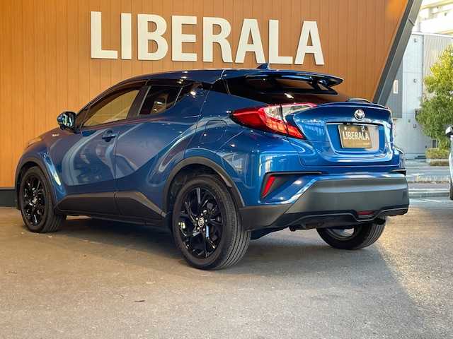 トヨタ Ｃ－ＨＲ S 宮城県 2017(平29)年 10万km コバルトブルーメタリック ディーラーオプションナビ/バックカメラ/レーダークルーズコントロール/プリクラッシュセーフティ/レーンキープアシスト/オートライト/オートマチックハイビーム/スマートキー/ドアバイザー/フロアマット/保証書/取扱説明書/スペアキー