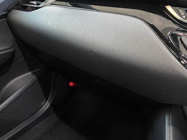 トヨタ Ｃ－ＨＲ S 宮城県 2017(平29)年 10万km コバルトブルーメタリック ディーラーオプションナビ/バックカメラ/レーダークルーズコントロール/プリクラッシュセーフティ/レーンキープアシスト/オートライト/オートマチックハイビーム/スマートキー/ドアバイザー/フロアマット/保証書/取扱説明書/スペアキー