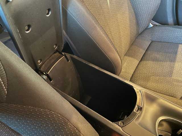 トヨタ Ｃ－ＨＲ S 宮城県 2017(平29)年 10万km コバルトブルーメタリック ディーラーオプションナビ/バックカメラ/レーダークルーズコントロール/プリクラッシュセーフティ/レーンキープアシスト/オートライト/オートマチックハイビーム/スマートキー/ドアバイザー/フロアマット/保証書/取扱説明書/スペアキー