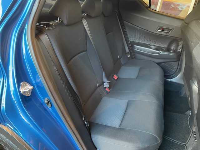 トヨタ Ｃ－ＨＲ S 宮城県 2017(平29)年 10万km コバルトブルーメタリック ディーラーオプションナビ/バックカメラ/レーダークルーズコントロール/プリクラッシュセーフティ/レーンキープアシスト/オートライト/オートマチックハイビーム/スマートキー/ドアバイザー/フロアマット/保証書/取扱説明書/スペアキー